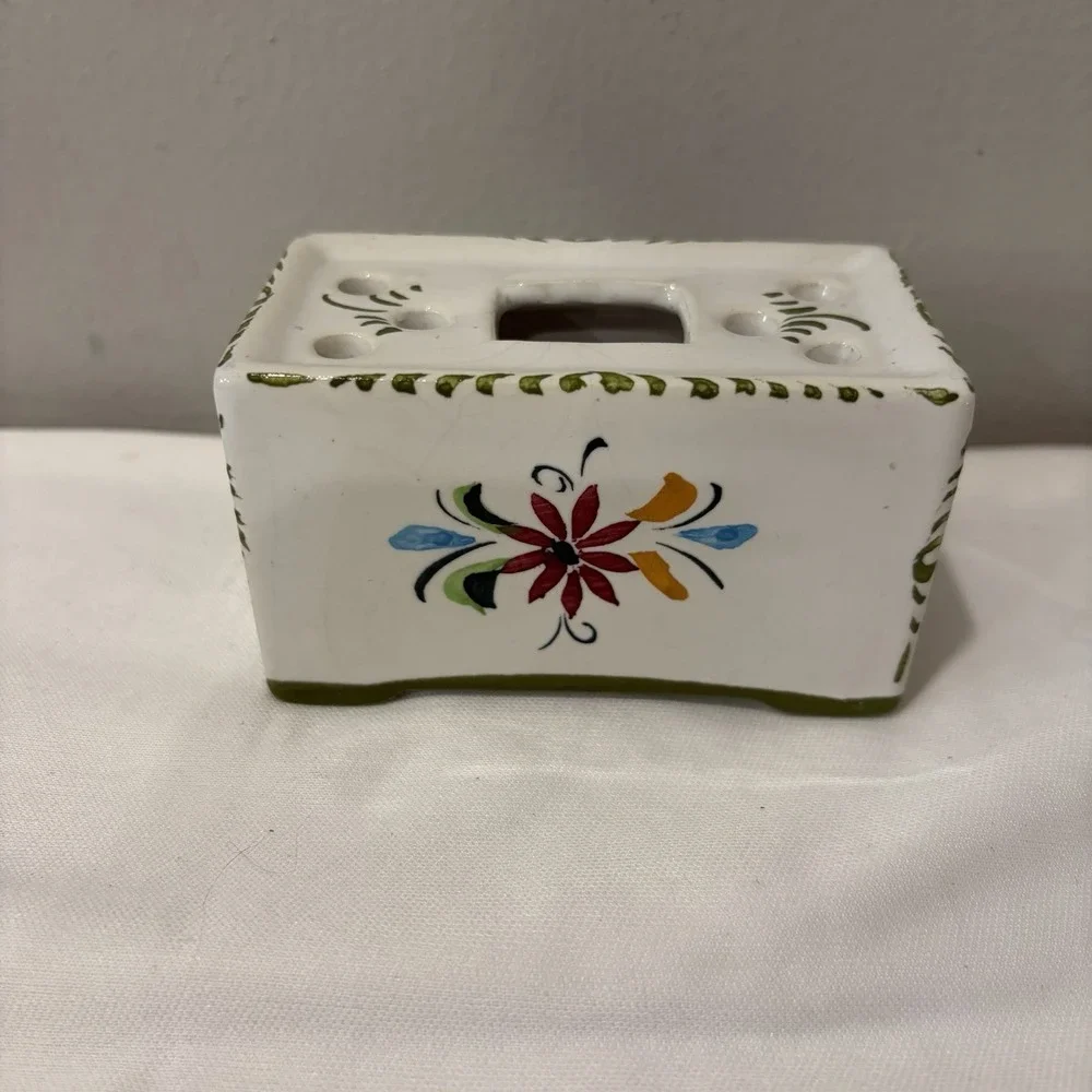 Vintage Portuguese Small Handpainted Flower Frog‎ Floral 3.25